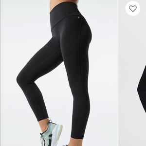 Fabletics Define Ultra High Waisted - black leggings